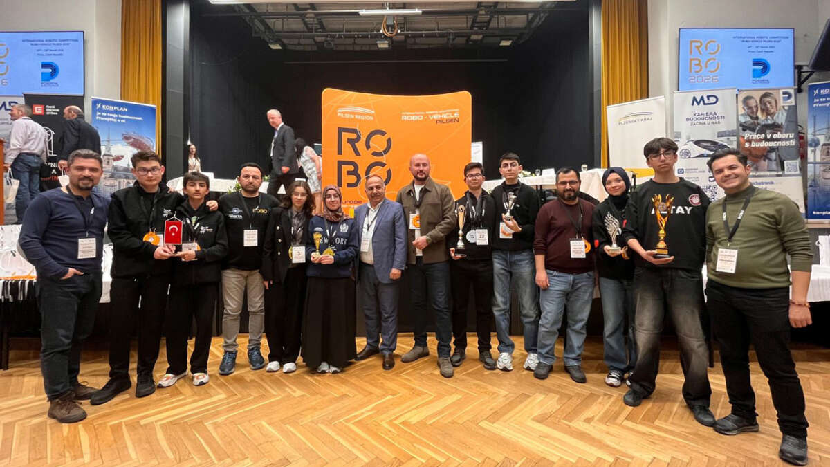 Bursa Erkek Lisesi Robot takımı,