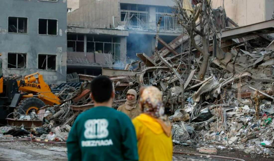 İran’da ölü sayısı 867’ye yükseldi İran Sağlık Bakanlığı Sözcüsü