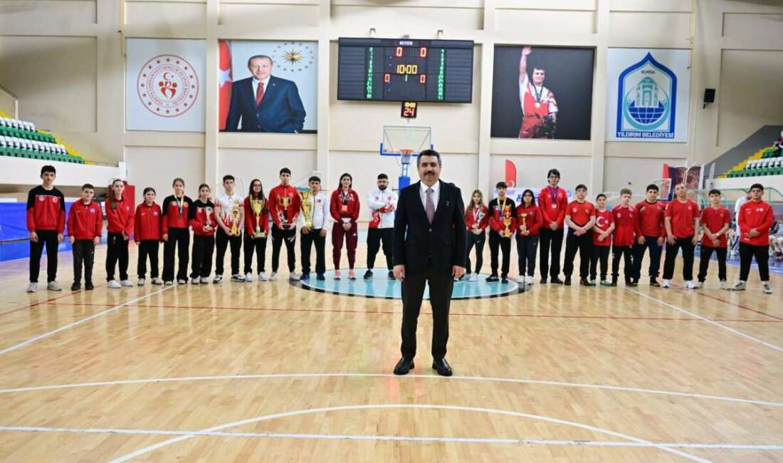 Yıldırım Belediyesi spor alanında
