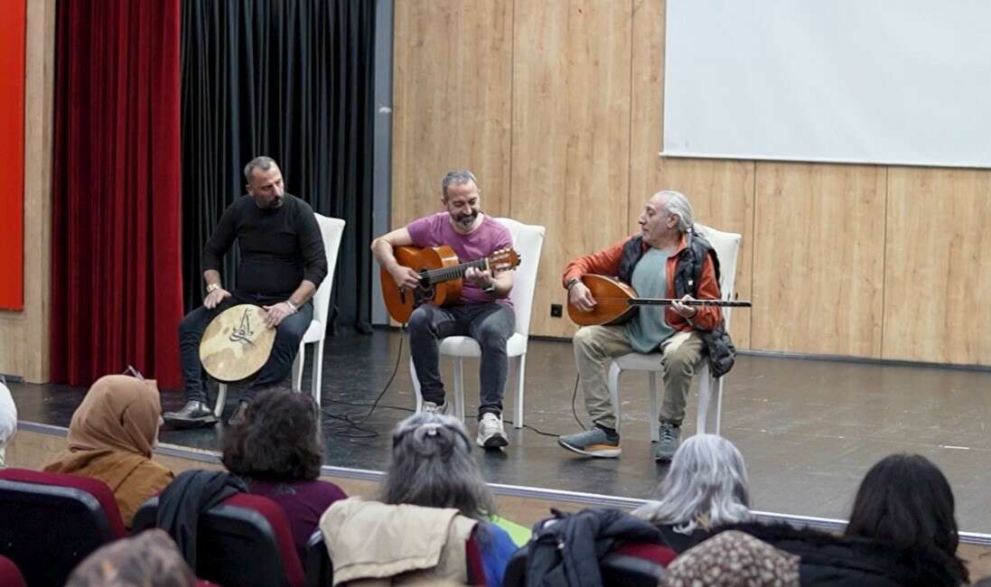 Kestel Belediyesi Türk Halk