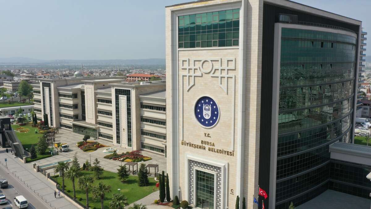 Bursa Büyükşehir’de koltuklar değişti! İşte yeni isim…