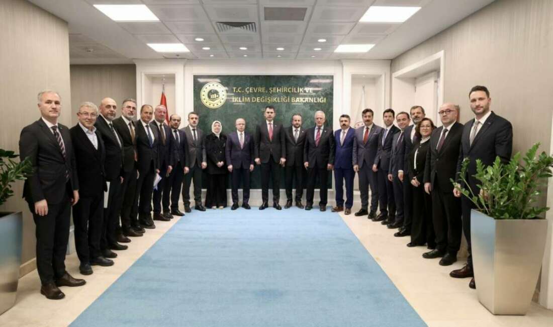 Bursa heyeti Ankara’da bir