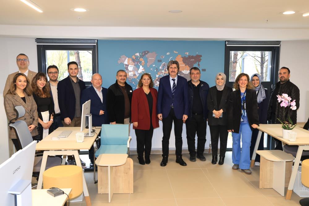 BUÜ’de iki önemli ofis hizmete açıldı