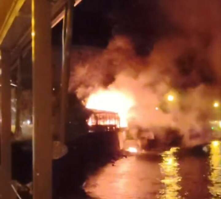 Bursa’nın Gemlik ilçesinde gece