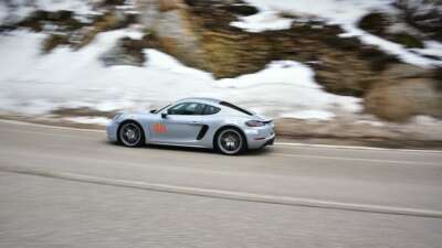 Otomobil meraklıları sezon kapanmadan Uludağ'da