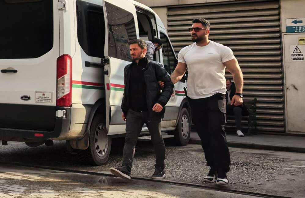 Bursa’da uyuşturucu taciri operasyonla yakalandı! Bursa'nın İnegöl ilçesinde Narkotik