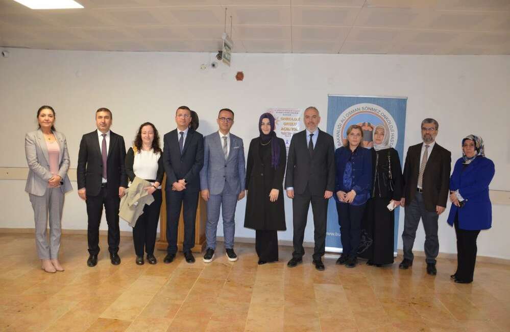 Bursa’da “Onkoloji Hasta Okulu” açıldı Bursa Ali Osman Sönmez