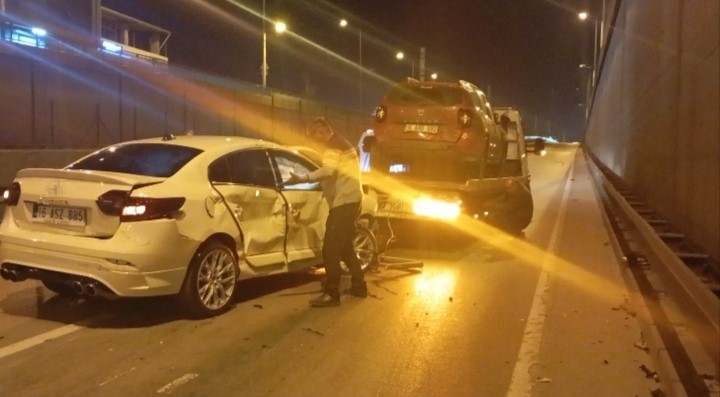 Bursa'da gece yarısı meydana