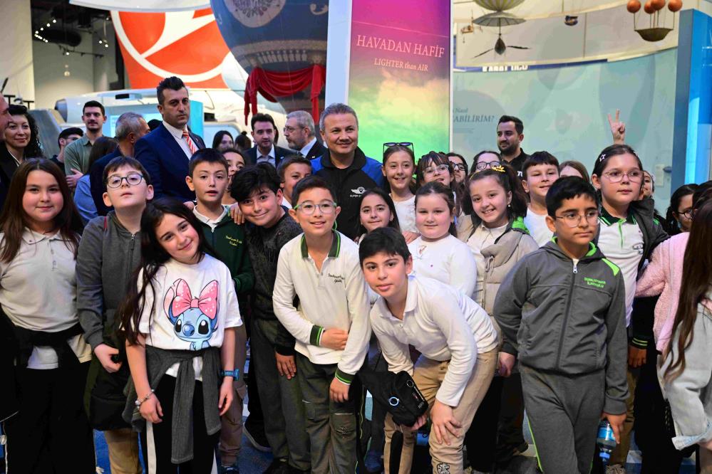 Gezeravcı, GUHEM’de uzay yolculuğunu anlattı