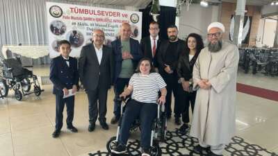  Bursa'da düzenlenen engelli aracı