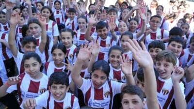 İnegölspor’un başlattığı “Bir Çocuğun Mutluluğu