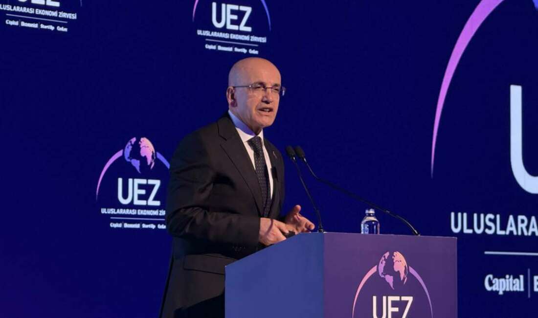 Bakan Şimşek: Yastık altında 640 milyar dolar var Hazine ve Maliye Bakanı