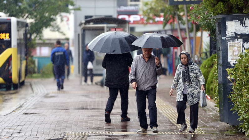 Bursa’da hafta başında hissedilen bahar