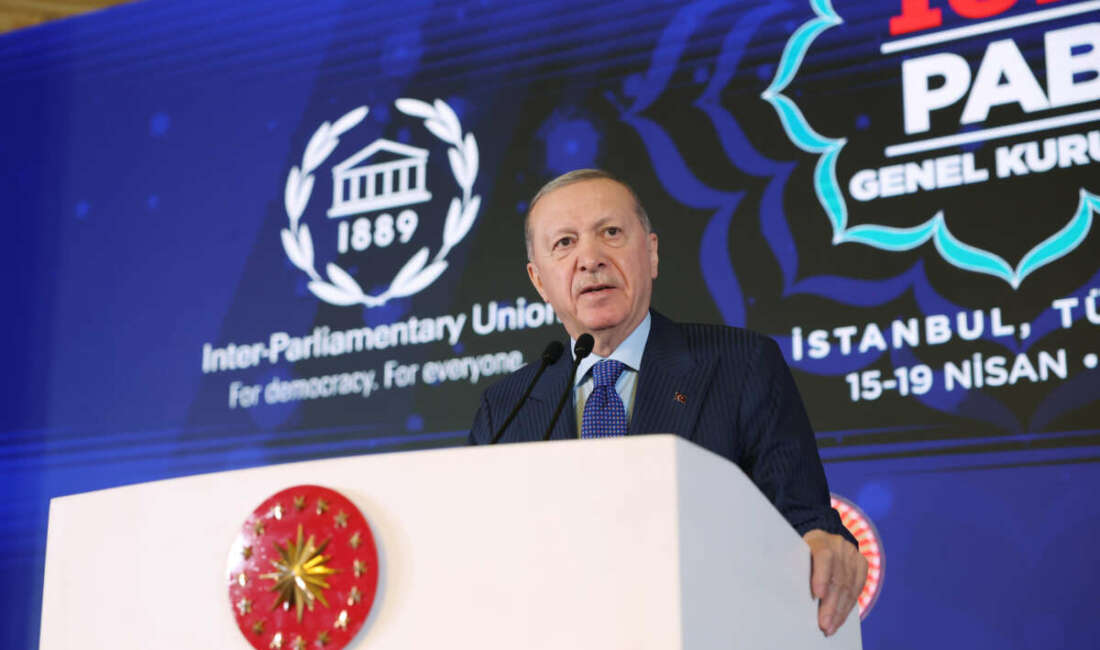 Cumhurbaşkanı Erdoğan: “Füzelerin olduğu yerde güven olmaz” Cumhurbaşkanı Erdoğan: “Füzelerin olduğu yerde güven olmaz”