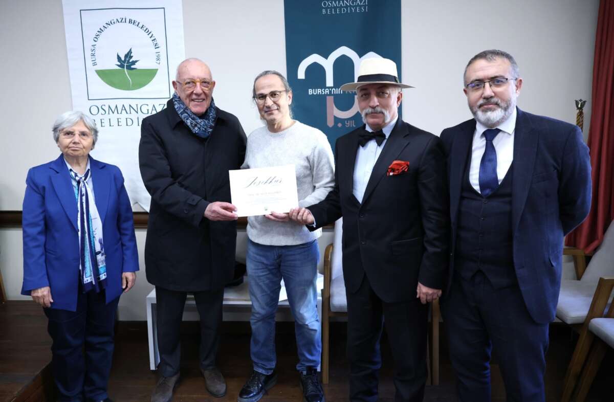 Bursa Osmangazi’de düşünce dünyasına ışık tuttular!