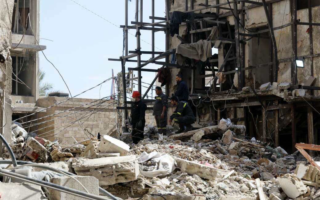 İsrail’in dün düzenlediği saldırılarda ölenlerin sayısı 303’e yükseldi Lübnan Sağlık Bakanlığı, İsrail’in