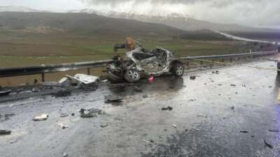 Malatya’da tır ile otomobilin kafa