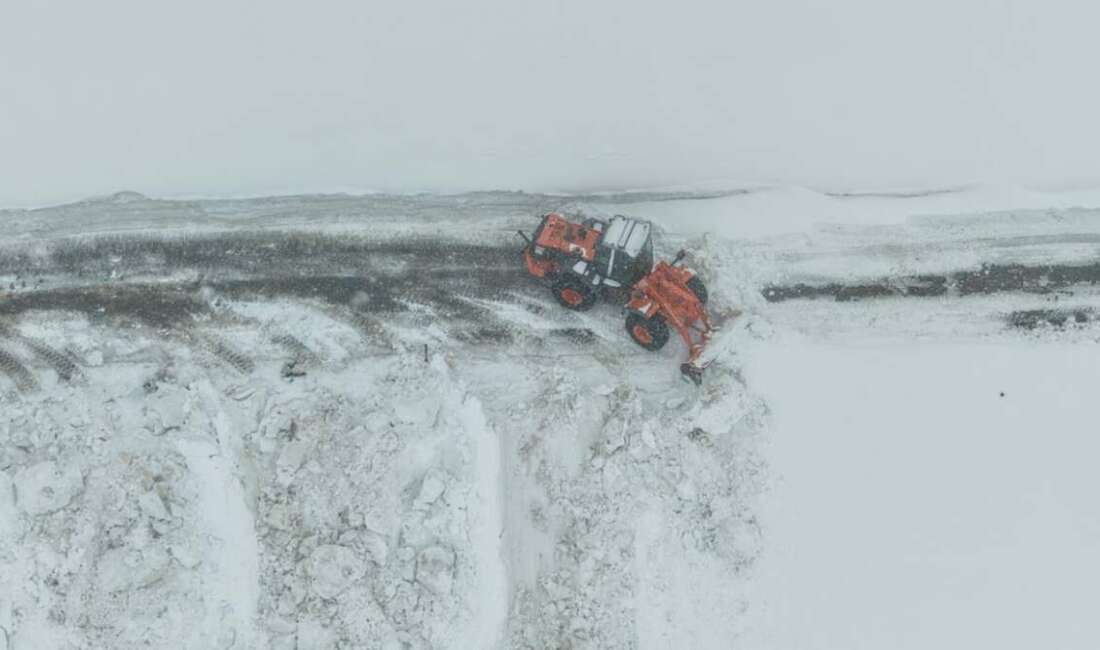 Muş’ta Nisan ortasında kış: Mahsur kalan 50 kişi kurtarıldı Muş’ta etkisini artıran kar