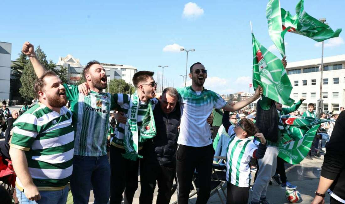 Bursaspor’un şampiyonluğu Nilüfer’de büyük