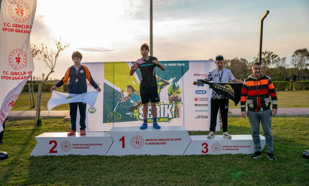 Osmangazi Belediyespor Triatlon Takımı