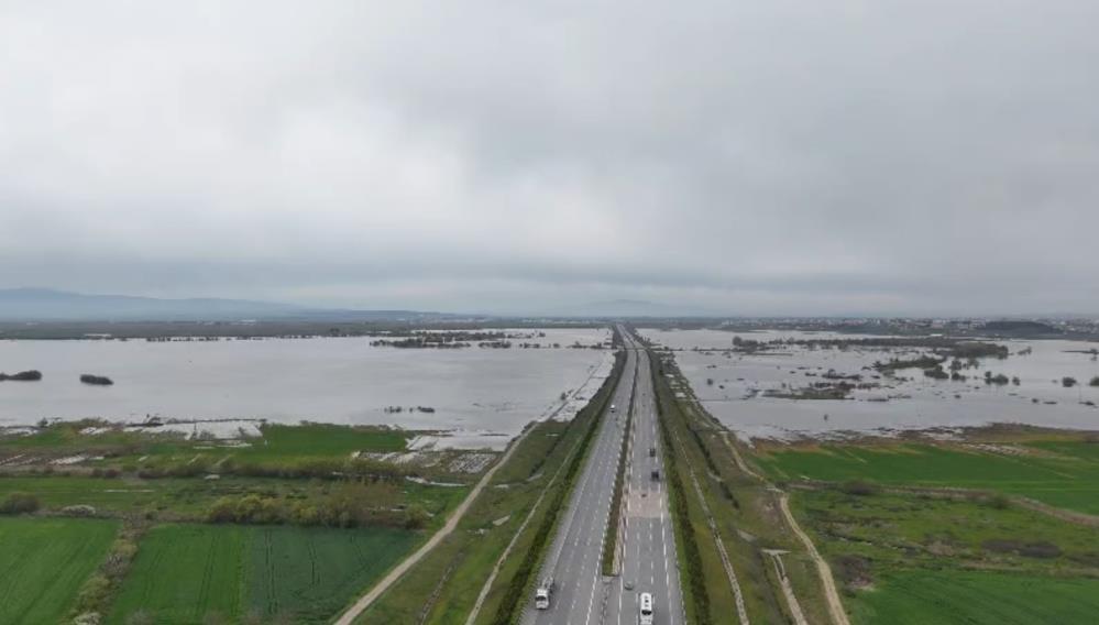 Bursa’nın Karacabey ilçesinde şiddetli