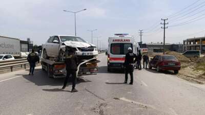 Bursa’nın İnegöl ilçesinde 3 otomobil