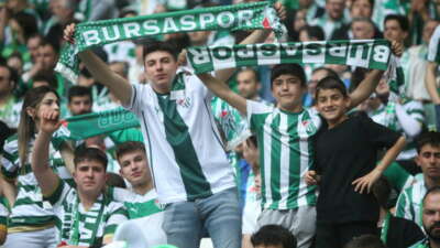 45 bin 450 Bursaspor taraftarı,