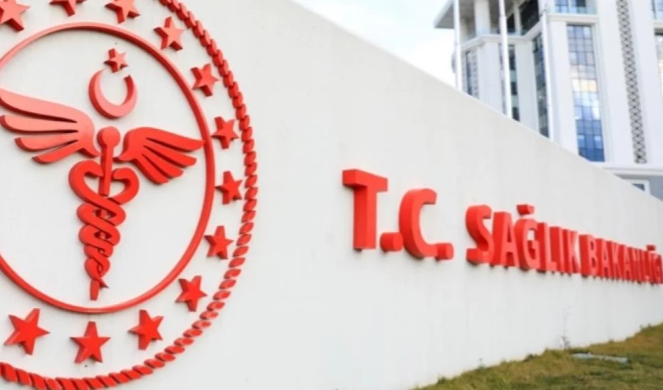 Sağlık Bakanlığı, "hastanelerin satıldığına"