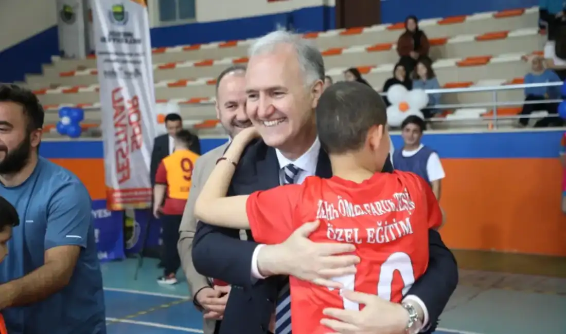 İnegöl’deki bu turnuvada azim, enerji, saygı ve sevgi var! Engelliler Haftası kapsamında İnegöl