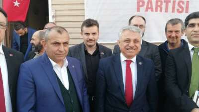 Bursa siyasetinin renkli isimlerinden, Ak