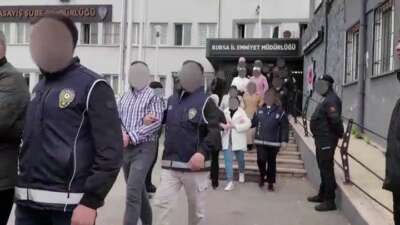 Bursa’da kendilerini doktor olarak tanıtıp