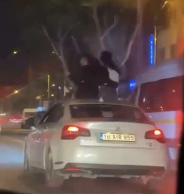 Bursa'da seyir halindeki aracın