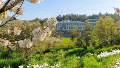 Bursa’nın tek vakıf üniversitesi olan