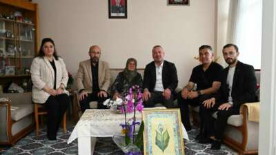 Karacabey Belediye Başkanı Fatih Karabatı,