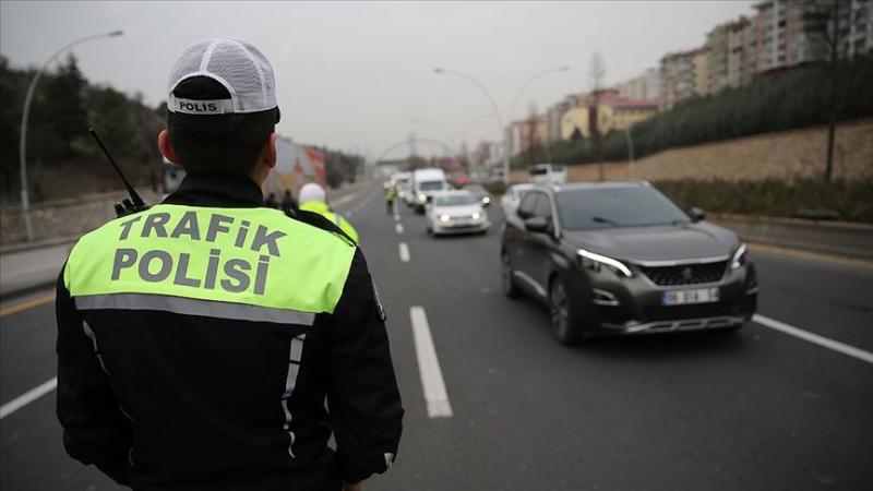 Bakan Çiftçi bayram tedbirlerini açıkladı: 334 Bin personel sahada İçişleri Bakanı Mustafa Çiftçi,