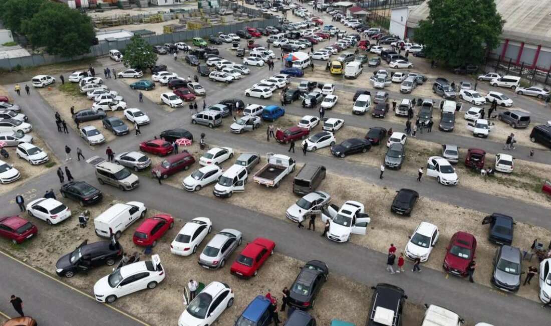 Bayram öncesi Bursa Oto Pazarında yoğunluk artıyor Bursa'da ikinci el otomobil