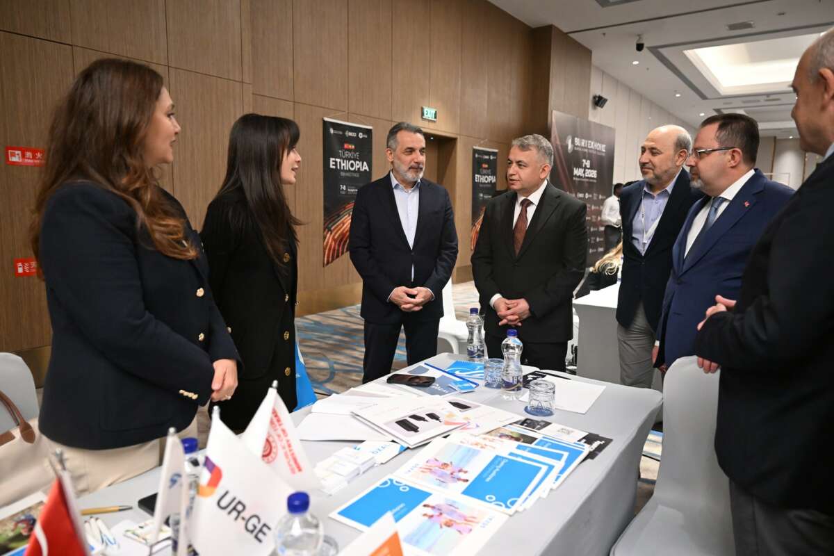 Bursalı iş insanları Etiyopya’ya çıkarma yaptı