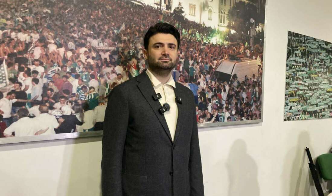 Bursaspor borç yükünden kurtuldu: Ali Ay, 700 milyon TL’den vazgeçti Bursaspor Başkanı Enes Çelik,