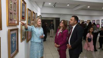 Nilüfer Sanat Atölyeleri’nin üretimlerinden oluşan