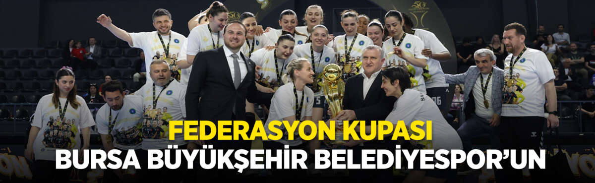 Kadınlar Hentbol Süper Ligi lideri