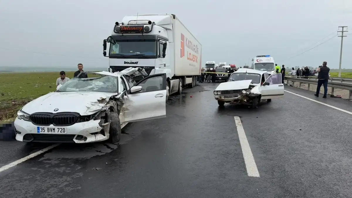 Siverek’te zincirleme kaza: 2 ölü, 2 yaralı