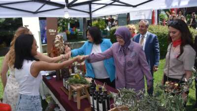 Toplumsal dayanışmayı güçlendiren çalışmaları ve