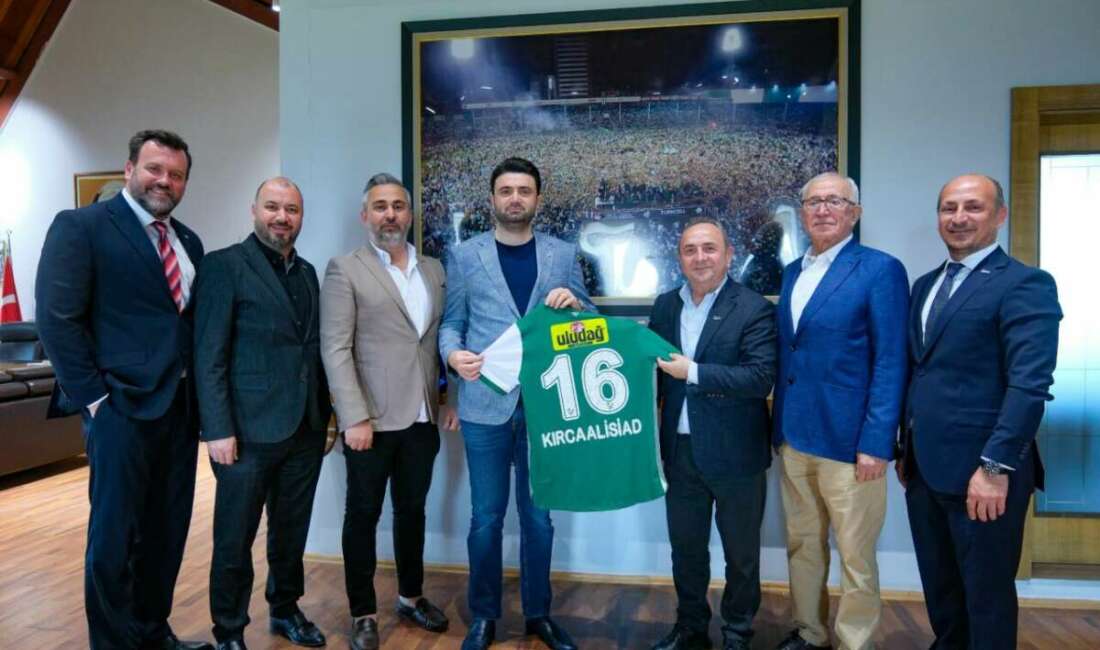 Bulgaristan Kökenli Yönetici, Sanayici