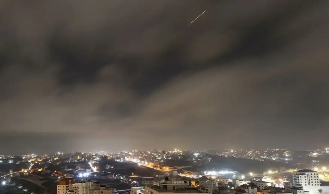 İran’da 3 ayrı noktada patlama sesleri duyuldu İran basını, ülkenin güneyindeki
