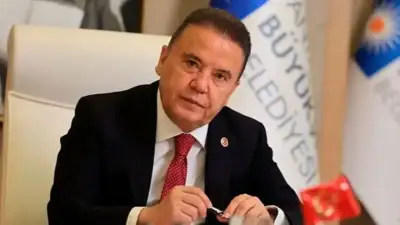 Tutuklu Antalya Büyükşehir Belediye Başkanı