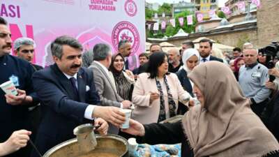 Yıldırım Belediyesi tarafından düzenlenen Erguvan