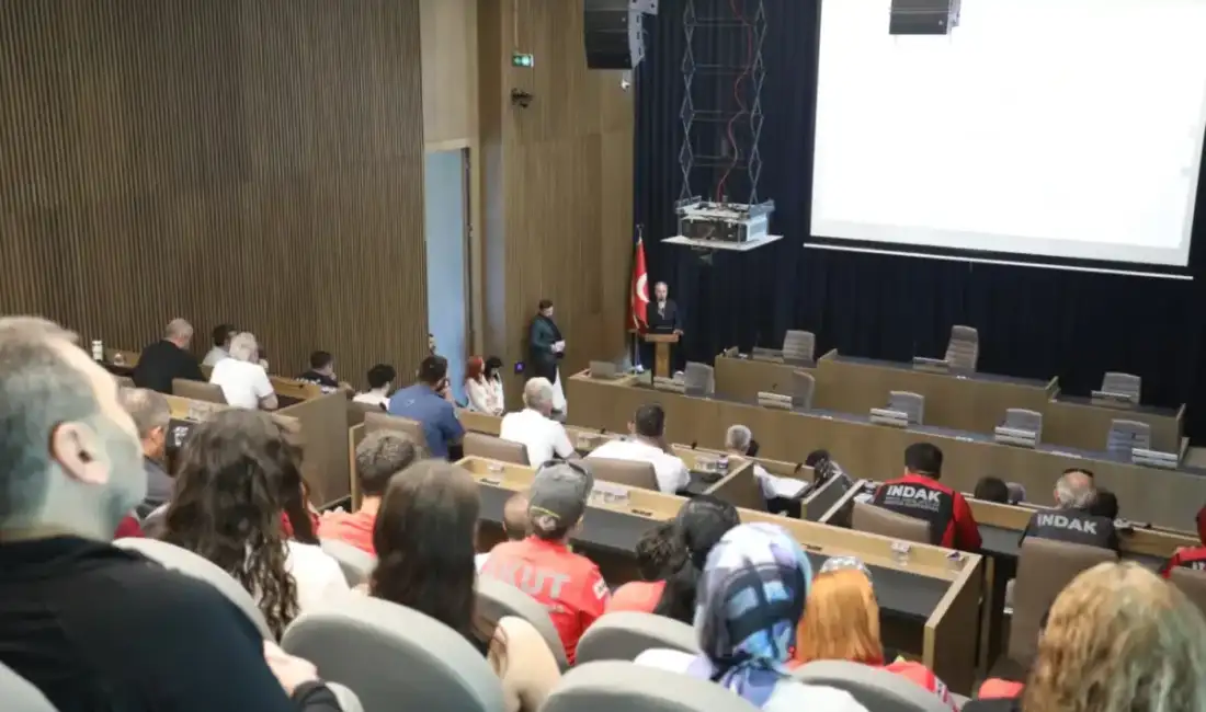 İnegöl’den Türkiye’ye yol gösterecek çocuk odaklı afet yönetimi! İnegöl Belediyesi öncülüğünde gerçekleştirilen