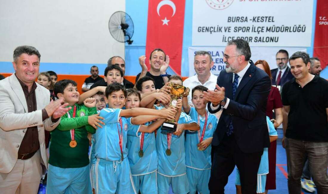 Bursa Kestel’de 10 farklı branşta, 40 ayrı kategoride yarıştılar! Kestel Belediyesi’nin spora ve gençliğe