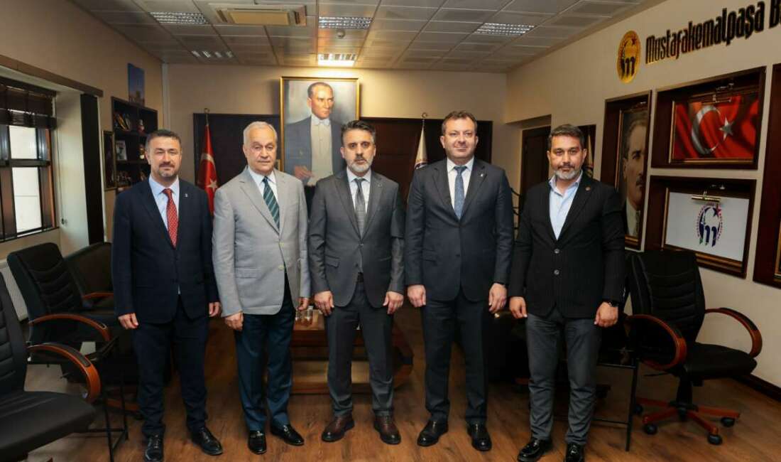 Şahin Biba, Mustafakemalpaşa’yı ziyaret etti, halkı dinledi! Bursa Büyükşehir Belediyesi Başkan