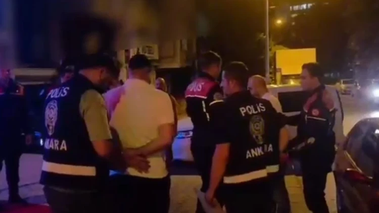 Ankara’da korsan otopark operasyonu: 30 gözaltı Ankara'da bazı caddelerde ve